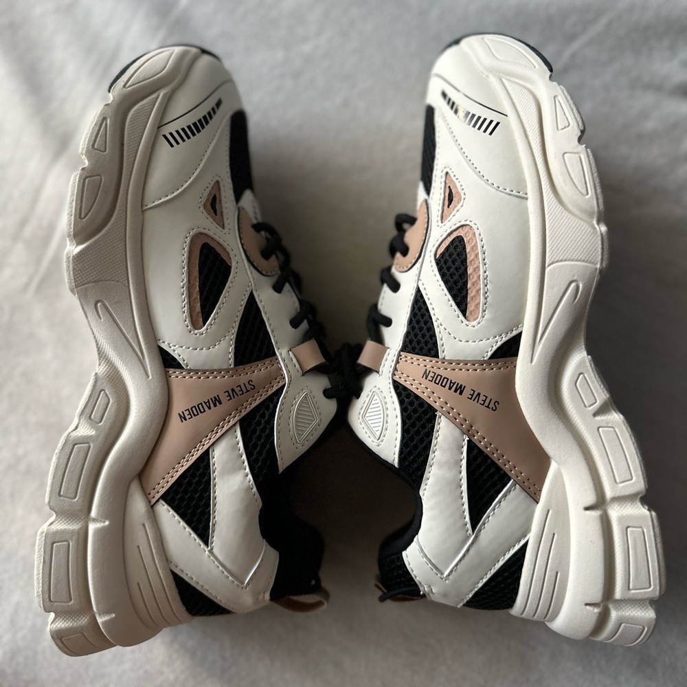 Steve Madden trendy sneakers